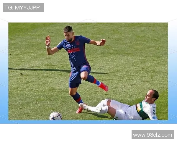 足球球星的业余生活揭秘：从训练场外的兴趣爱好到个人成长的点滴故事