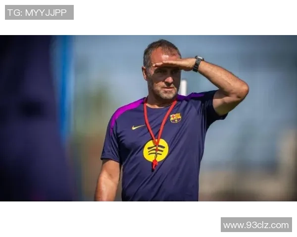 足球球星遭遇恶意骚扰事件频发呼吁加强保护措施保障球员隐私安全